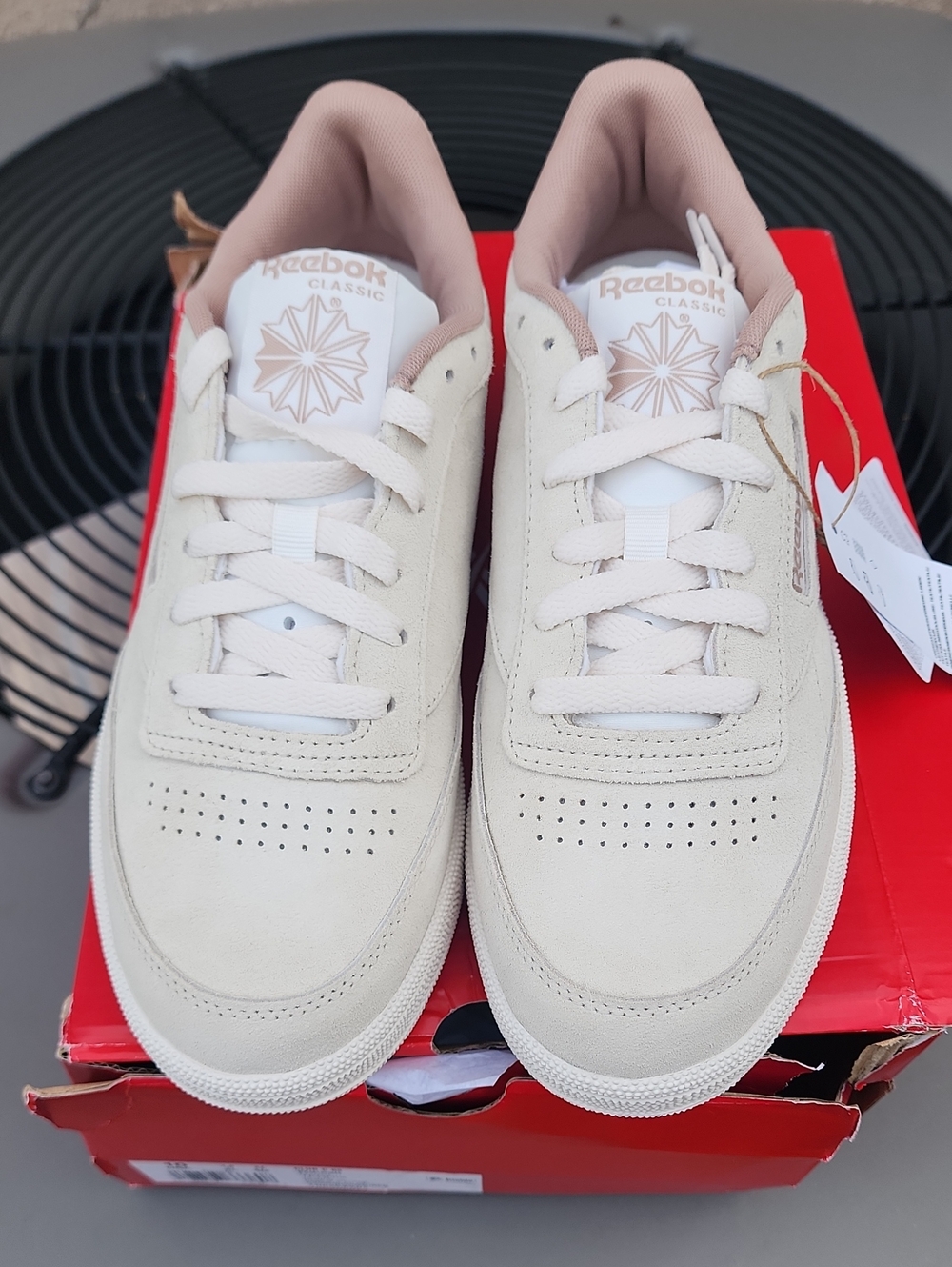 New Reebok Classic Club C 85 Tennis Cream Sneakers, Sz. 10